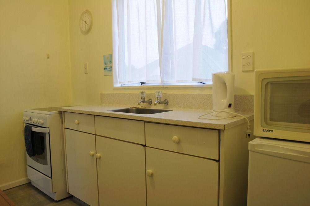 City Worcester Motel Крайстчърч Екстериор снимка