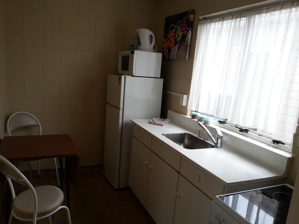 City Worcester Motel Крайстчърч Екстериор снимка